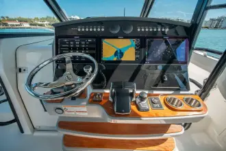 Thumbnail von Boston Whaler 420 Outrage PIPE DREAM