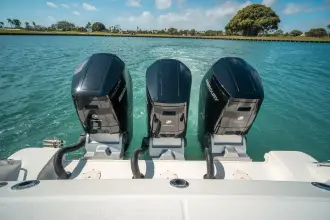 Thumbnail von Boston Whaler 420 Outrage PIPE DREAM