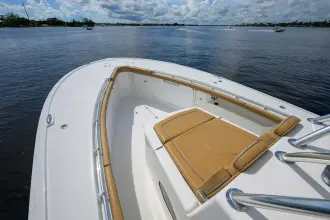 Thumbnail von Buddy Davis 42 Center Console Tales N Ales