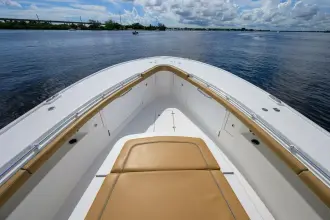 Thumbnail von Buddy Davis 42 Center Console Tales N Ales