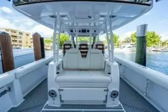 Thumbnail von Everglades 395 Center Console