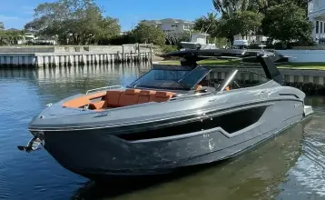 Thumbnail von Cruisers Yachts 38 GLS