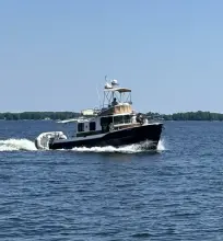 Ranger Tugs R-31 CB ALTO