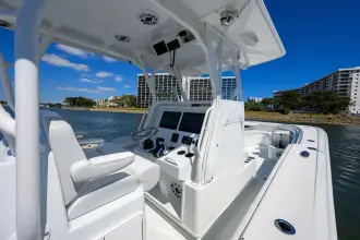 Thumbnail von Yellowfin 34 Offshore