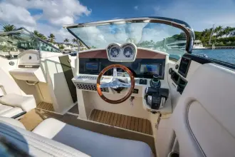 Thumbnail von Chris-Craft 34 Launch 2LW