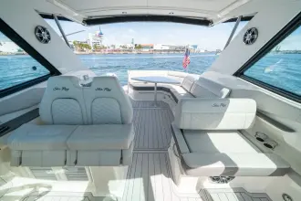 Thumbnail von Sea Ray 320 Sundancer