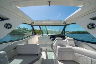 Thumbnail von Sea Ray 320 Sundancer