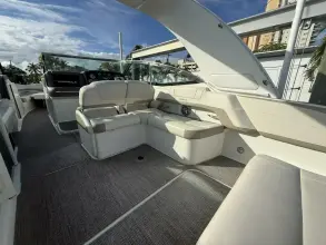 Thumbnail von Formula 330 Crossover Bowrider