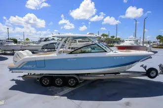 Thumbnail von Boston Whaler 280 Vantage Veronica