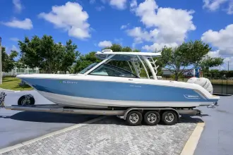Thumbnail von Boston Whaler 280 Vantage Veronica