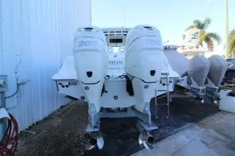 Thumbnail von Boston Whaler 320 Outrage Better Than Most