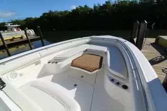 Thumbnail von Boston Whaler 320 Outrage Better Than Most