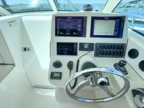 Thumbnail von Boston Whaler 315 Conquest PEARL