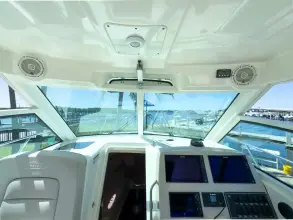 Thumbnail von Boston Whaler 315 Conquest PEARL