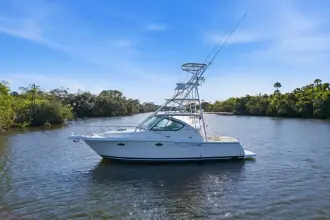 Thumbnail von Tiara Yachts 3100 Open Serenity