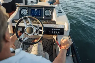 Thumbnail von Harris Grand Mariner 230