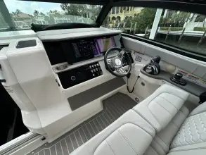 Thumbnail von Sea Ray 320 Sundancer Outboard