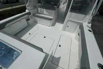 Thumbnail von Albemarle 31 Dual Console