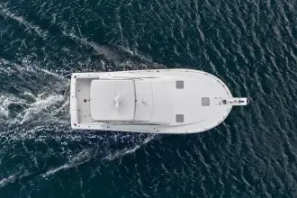 Thumbnail von Luhrs 38 Convertible
