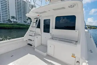 Thumbnail von Luhrs 38 Convertible