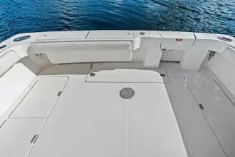 Thumbnail von Luhrs 38 Convertible