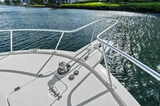 Thumbnail von Luhrs 38 Convertible