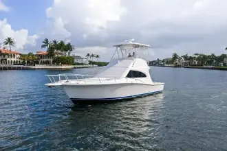 Thumbnail von Luhrs 38 Convertible
