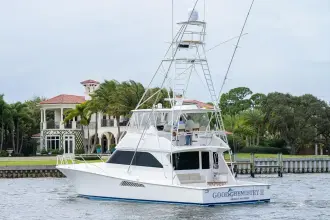 Thumbnail von Viking 61 Convertible