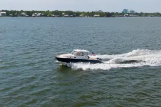 Thumbnail von Pursuit OS325 Offshore