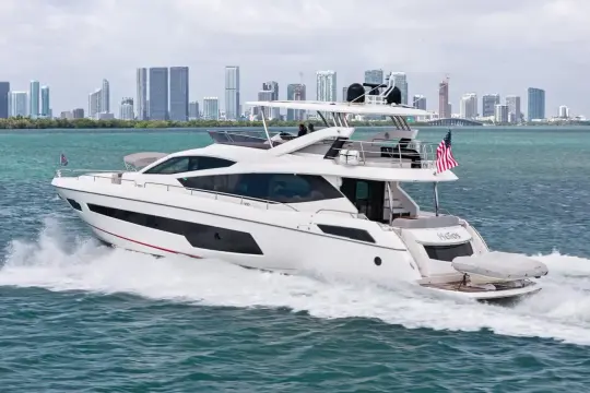 Sunseeker 75 Sport Yacht