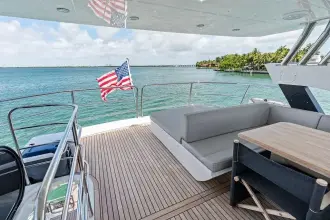 Thumbnail von Sunseeker 75 Sport Yacht