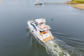 Thumbnail von Azimut 50