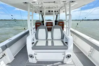 Thumbnail von Everglades 395 Center Console