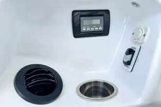 Thumbnail von Everglades 395 Center Console
