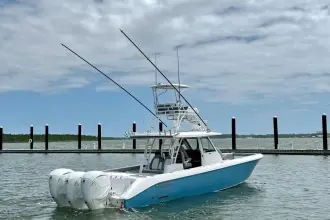 Thumbnail von Everglades 395 Center Console