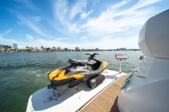 Thumbnail von Beneteau Monte Carlo 47 AQUA