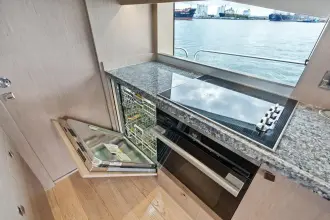 Thumbnail von Sunseeker 86 Yacht Aqua Vista