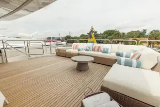 Thumbnail von Benetti 120 Classic Mamma Mia