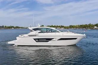 Thumbnail von Cruisers Yachts 46 Cantius POSITIVE VIBES