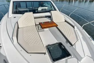 Thumbnail von Cruisers Yachts 46 Cantius POSITIVE VIBES