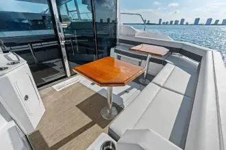 Thumbnail von Cruisers Yachts 42 Cantius SARGAM