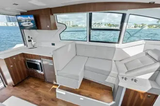 Thumbnail von Cruisers Yachts 42 Cantius SARGAM