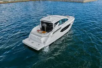 Thumbnail von Cruisers Yachts 42 Cantius SARGAM