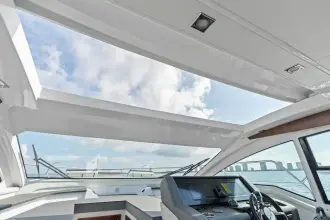 Thumbnail von Cruisers Yachts 42 Cantius SARGAM