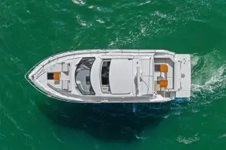 Thumbnail von Cruisers Yachts 42 Cantius SARGAM