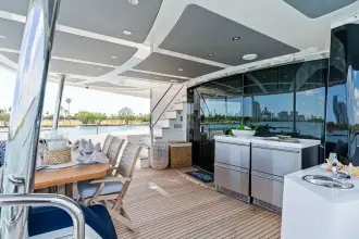Thumbnail von Sunseeker 86 Yacht Sea Zar