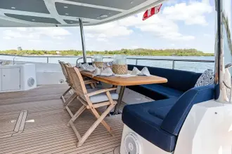 Thumbnail von Sunseeker 86 Yacht Sea Zar