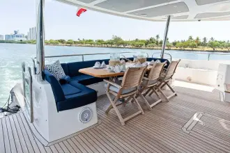 Thumbnail von Sunseeker 86 Yacht Sea Zar