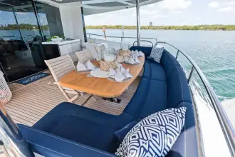 Thumbnail von Sunseeker 86 Yacht Sea Zar
