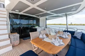 Thumbnail von Sunseeker 86 Yacht Sea Zar